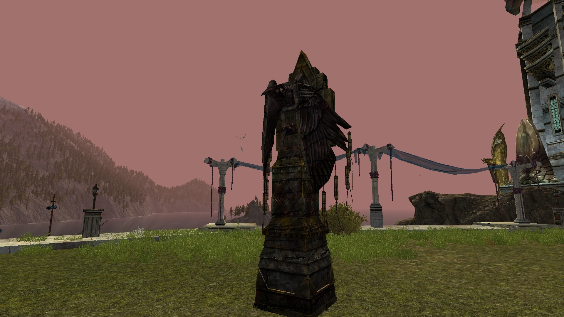 Statue de Corbeau vigilante