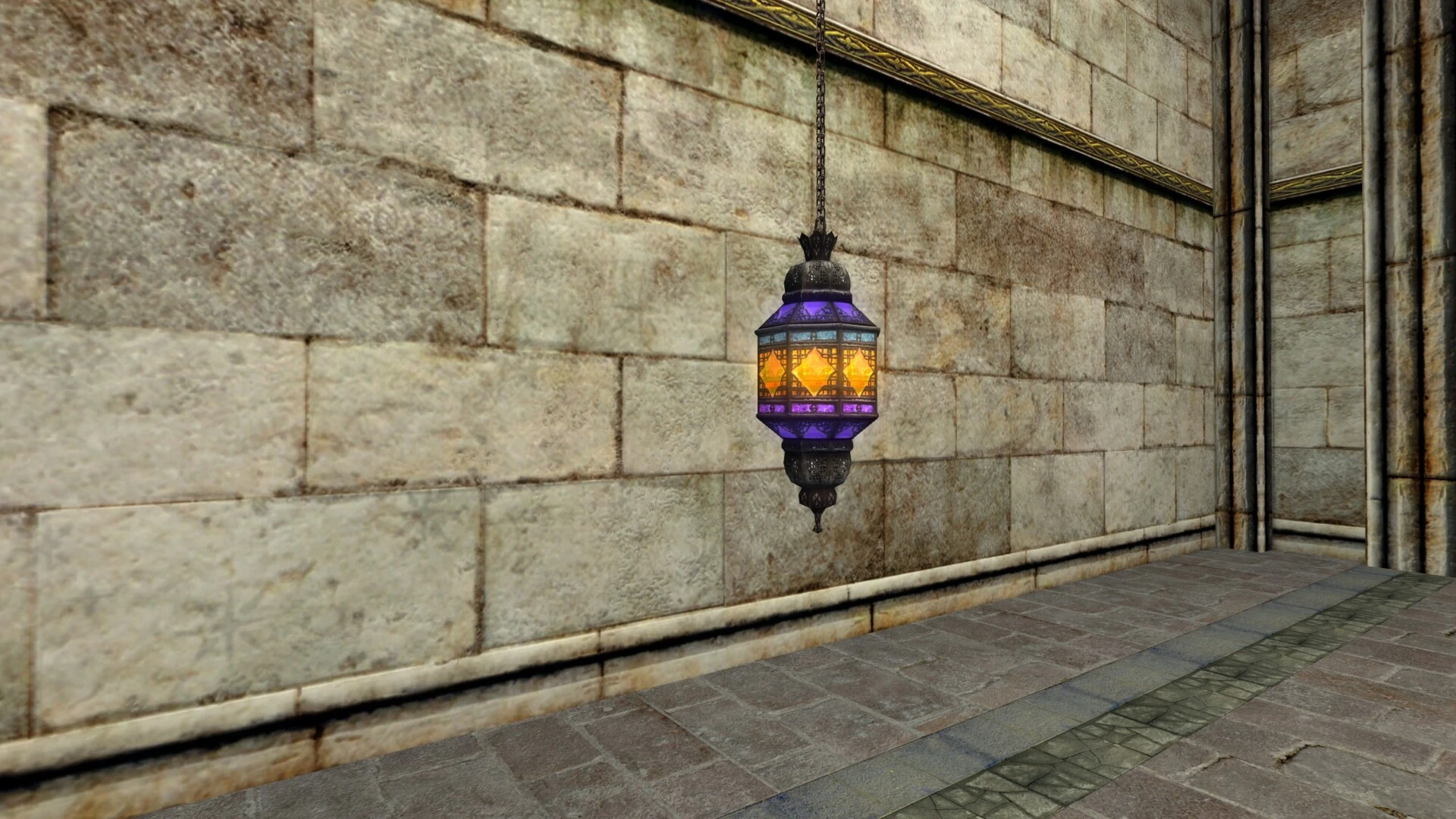 Lanterne suspendue en verre ornée